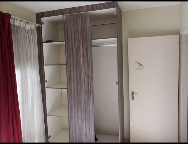 1 BEDROOM SECTIONAL TITLE FOR SALE IN COMET